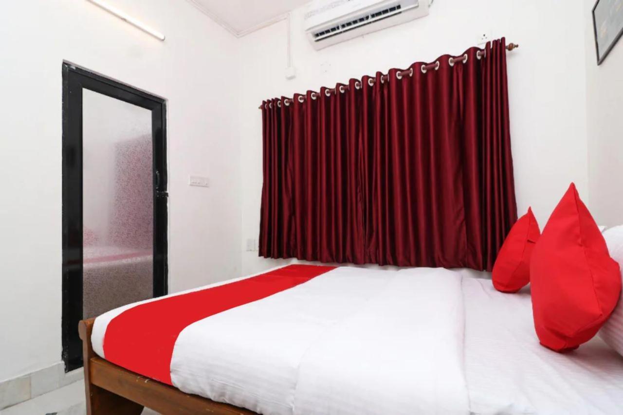 Goroomgo Hotel Manurama Ruby Kolkata Eksteriør bilde